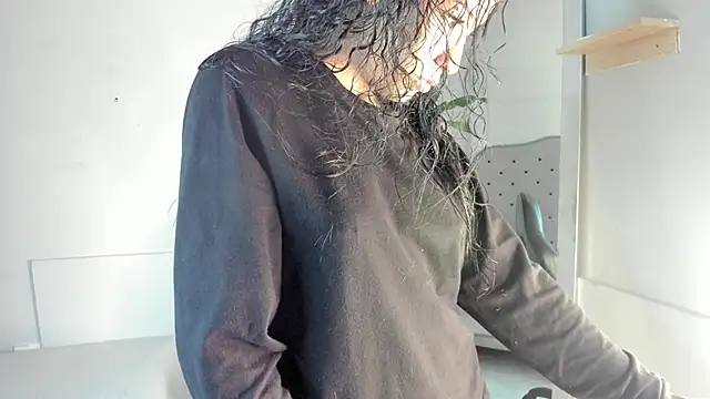 vaiolethsan   online show from April 18, 12:07 pm