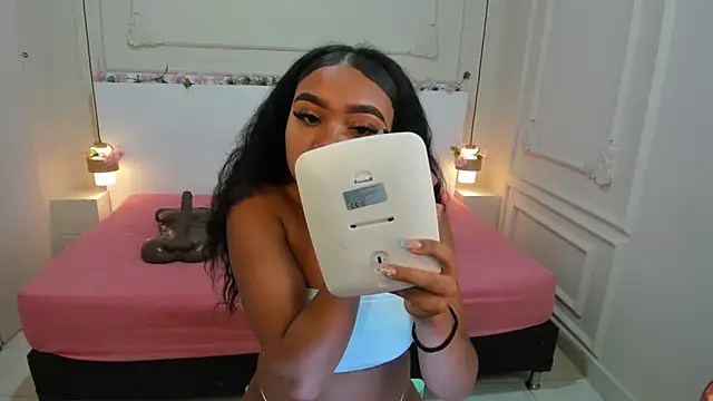 JasmineRose7 online show from October 23, 12:00 pm