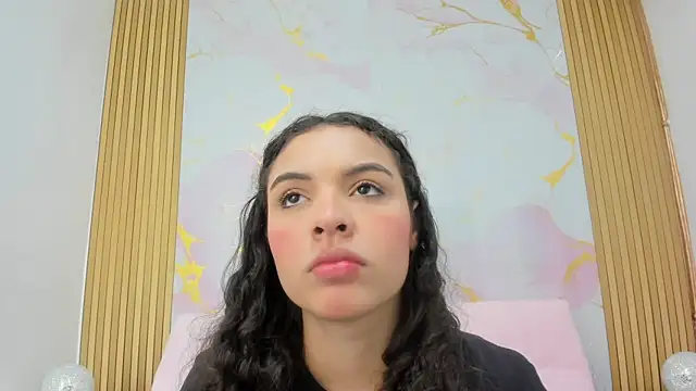 Snapshot of Kim_Lennon chatting on September 20, 4:49 pm Kim Lennon online show from September 20, 4:49 pm