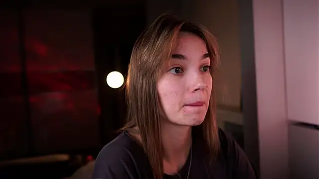 ileanacampbe online show from October 16, 5:21 am