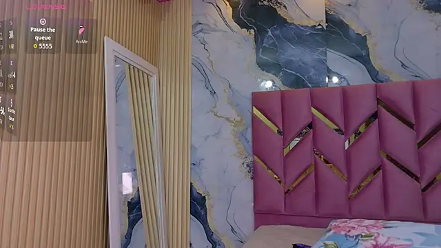 hotiergirl online show from March 18, 12:54 pm