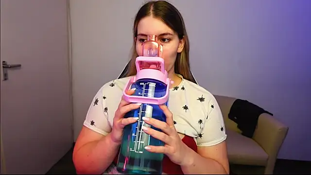 ShyHotNerd online show from October 12, 12:13 am