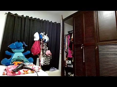 sweethoneytsx online show from October 11, 7:49 pm