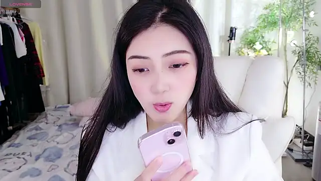 miaomiao-777 online show from September 25, 2:43 am