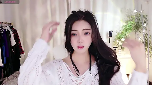 miaomiao-777 online show from September 9, 11:26 pm