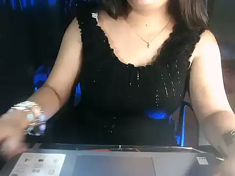 Snapshot of Alfiza46 chatting on October 21, 6:17 am Alfiza46 online show from October 21, 6:17 am