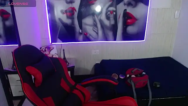 Miss sparkle00 online show from January 13, 8:13 pm