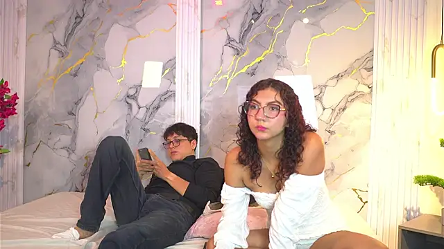 vanilla hot online show from November 17, 1:45 pm