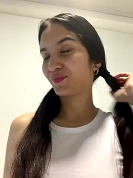 Mariaspain online show from November 4, 1:16 pm