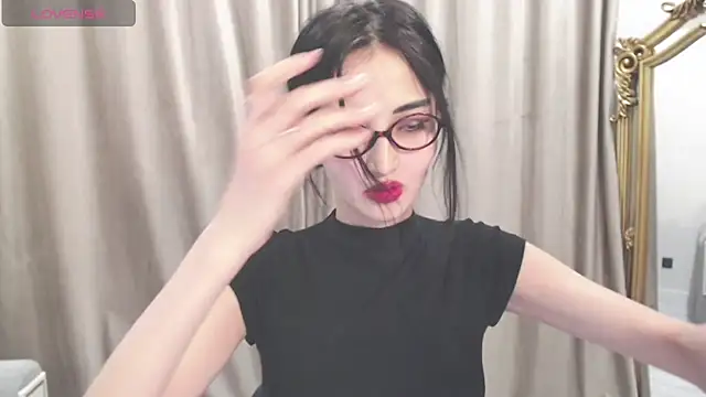 newfrommacau online show from December 19, 3:15 pm