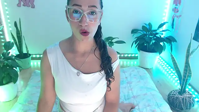 samy love35 online show from April 16, 11:29 pm