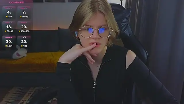 Snapshot of _JessieVibes chatting on September 16, 3:42 pm JessieVibes online show from September 16, 3:42 pm