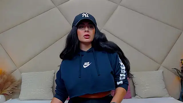 Snapshot of ChloeFrost chatting on September 20, 4:55 am ChloeFrost online show from September 20, 4:55 am