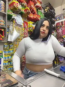 Miia Jazmin online show from November 14, 9:15 pm