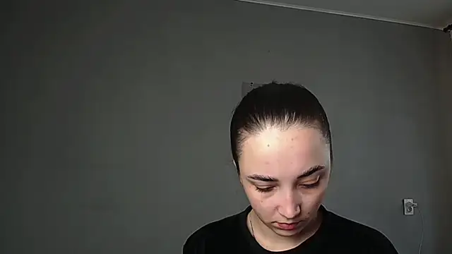 Eva Gloryy online show from April 17, 6:48 am