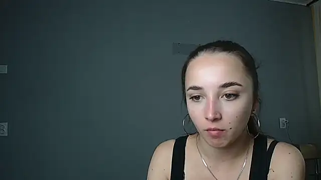 Eva Gloryy online show from September 13, 9:06 am