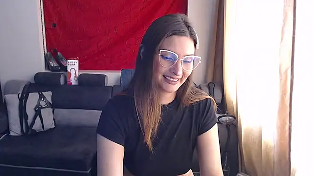 sachaclinford online show from September 24, 7:13 pm