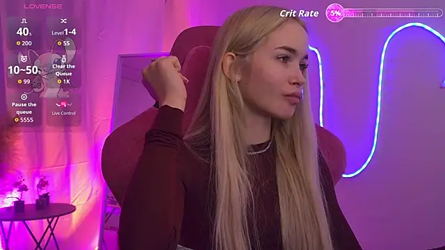 DakotaaJohnnson online show from December 18, 9:36 am