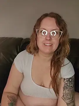 TattedMamaXOXO online show from November 24, 9:06 pm