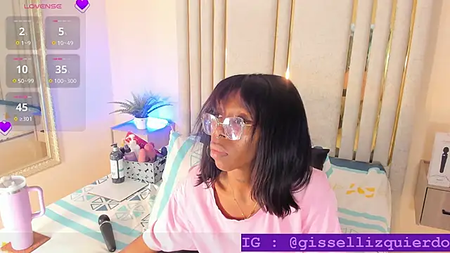 Snapshot of Liincostelloo chatting on September 8, 7:35 pm Liincostelloo online show from September 8, 7:35 pm