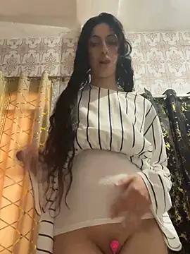 majdolin78 online show from October 30, 12:50 pm