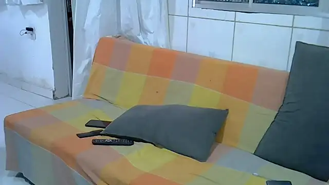 grossocalibre20 online show from December 21, 12:15 am