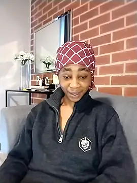 Godessofpleasxa online show from December 15, 8:08 am