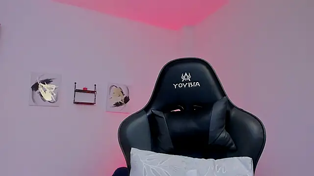 sophierooy22 online show from November 12, 7:23 pm