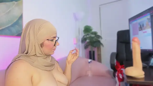 Ayha khalaf online show from February 20, 6:26 am