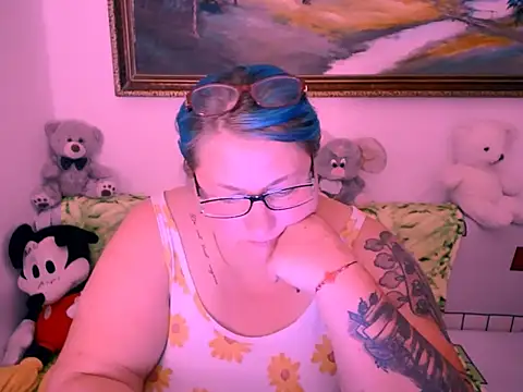 mayamayx online show from October 5, 7:30 pm