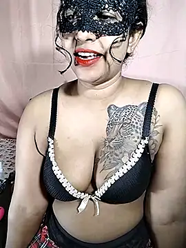 Snapshot of Sexy-Monikaa chatting on September 17, 7:23 pm Sexy-Monikaa online show from September 17, 7:23 pm