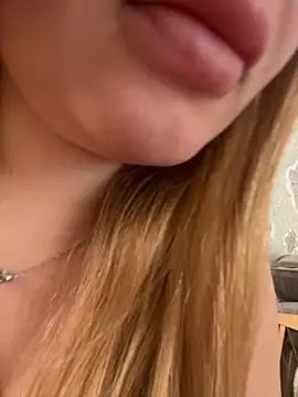 ella zzz online show from November 14, 8:58 am