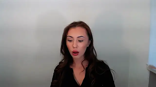 Nikonara Love online show from October 26, 1:28 pm