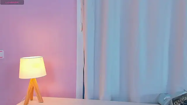 FloraDobb online show from November 5, 8:08 am