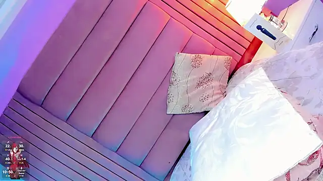 maryam-fox online show from October 14, 1:57 pm