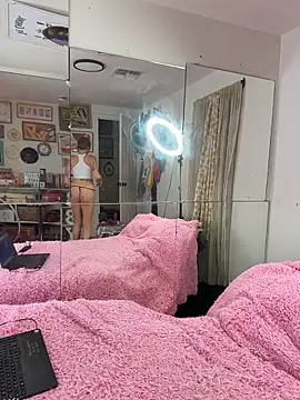 I am babydoll online show from February 12, 8:49 am