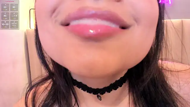 Naomymonroe  online show from February 21, 9:59 pm