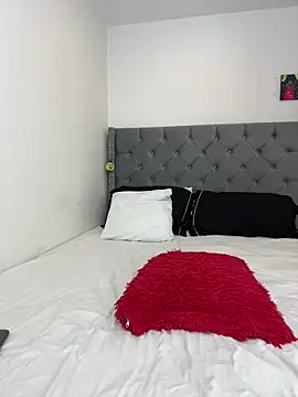 KarlaWild online show from November 25, 12:35 am