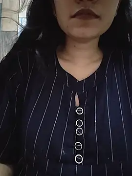 cute IndianBabe online show from July 26, 1:35 am