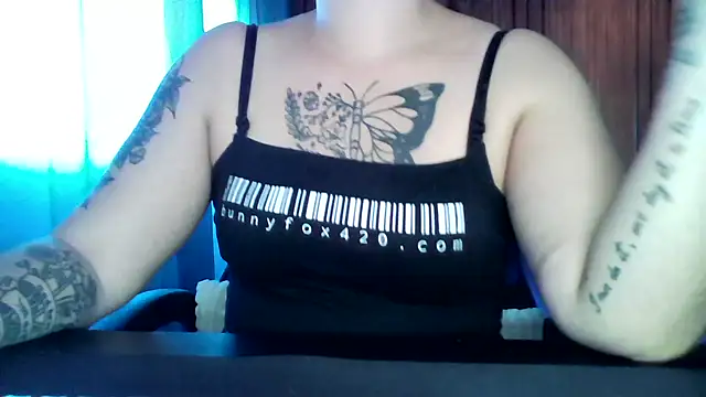 Snapshot of bunnyfox420 chatting on September 26, 4:59 pm bunnyfox420 online show from September 26, 4:59 pm