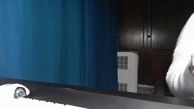 bunnyfox420 online show from November 15, 6:42 pm