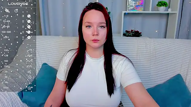 maya suun online show from January 13, 1:44 am