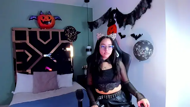 Snapshot of Billie_Jhonson_ chatting on October 13, 6:54 pm Billie Jhonson online show from October 13, 6:54 pm