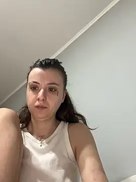 bunnythetailor online show from November 22, 3:58 pm