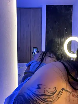 Jay wlls online show from September 25, 11:57 pm