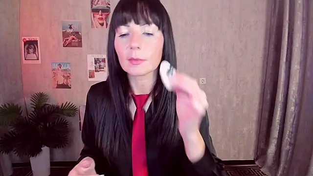 Snapshot of MonicaCheerful chatting on October 8, 12:42 pm MonicaCheerful online show from October 8, 12:42 pm