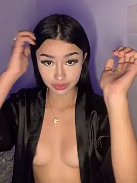 Snapshot of Miss_karol chatting on October 12, 2:36 am Miss karol online show from October 12, 2:36 am