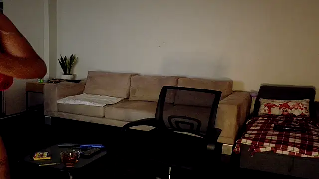 FreckleFaceBeauty online show from January 9, 11:20 pm