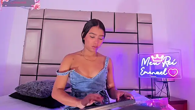 JulianaaHerrera online show from December 3, 2:19 pm