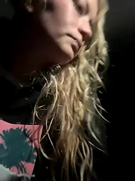 kcmo1010 online show from December 5, 3:06 am